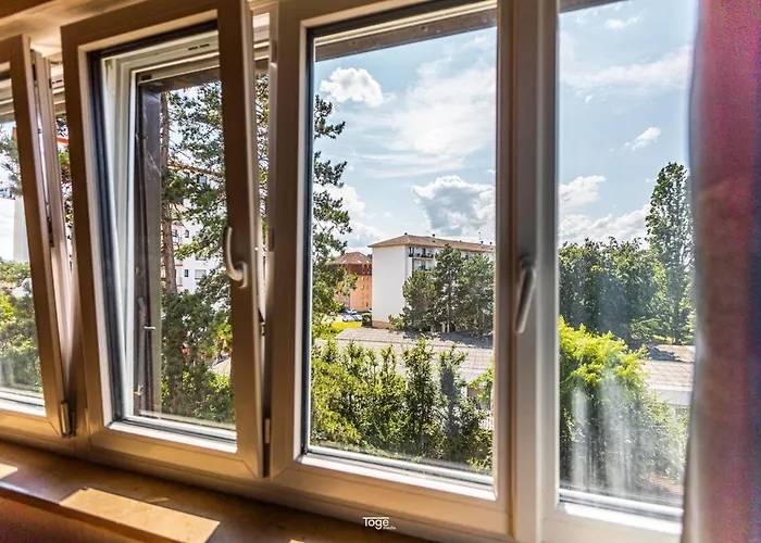 Beautiful Close To Basel With Parking 아파트 *